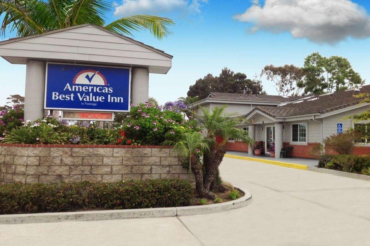 Americas Best Value Inn Oxnard-Порт-Уэнеме Экстерьер фото